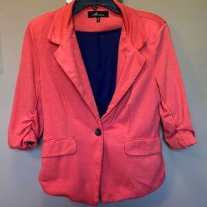 Monteau Women’s Coral Crop Lightweight Jacket